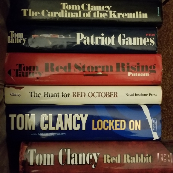 Tom Clancey Novels - Picture 1 of 6